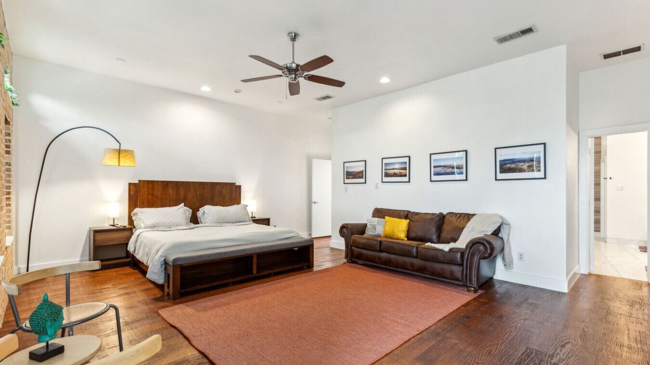 Photo of Bedroom in Deep Ellum