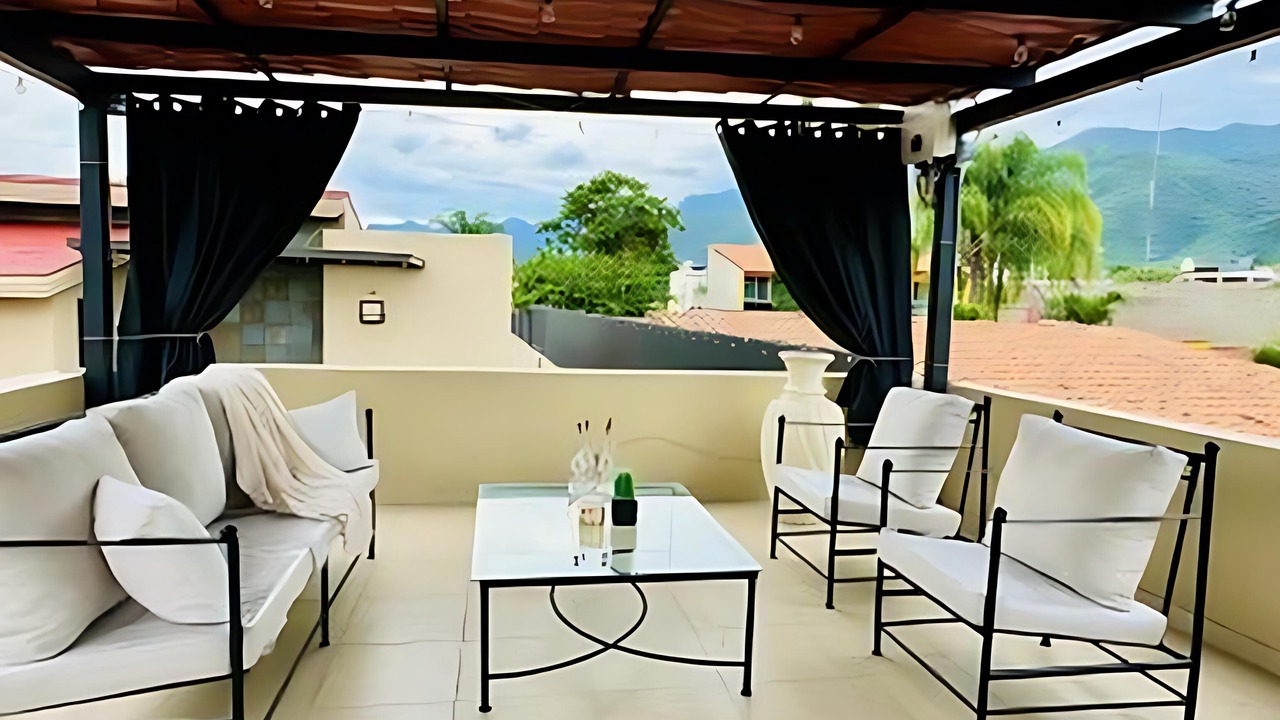Photo of Patio Balcony in San Antonio Tlayacapan