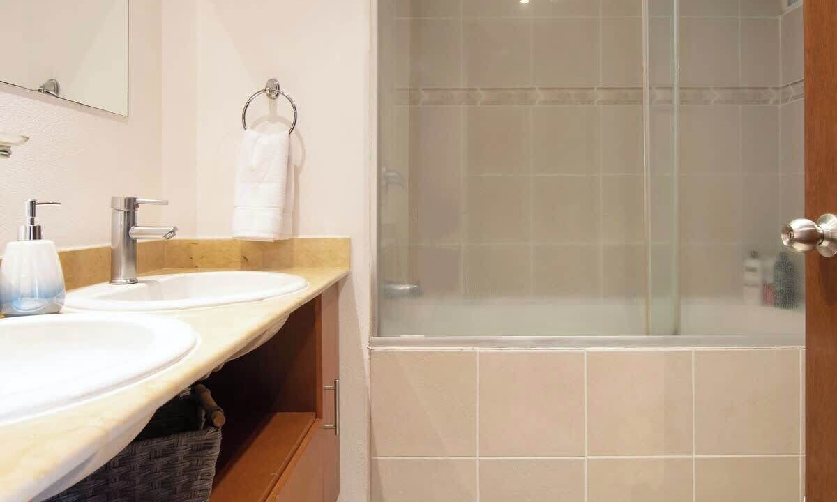 Photo of Bathroom in Ampliacion Granada