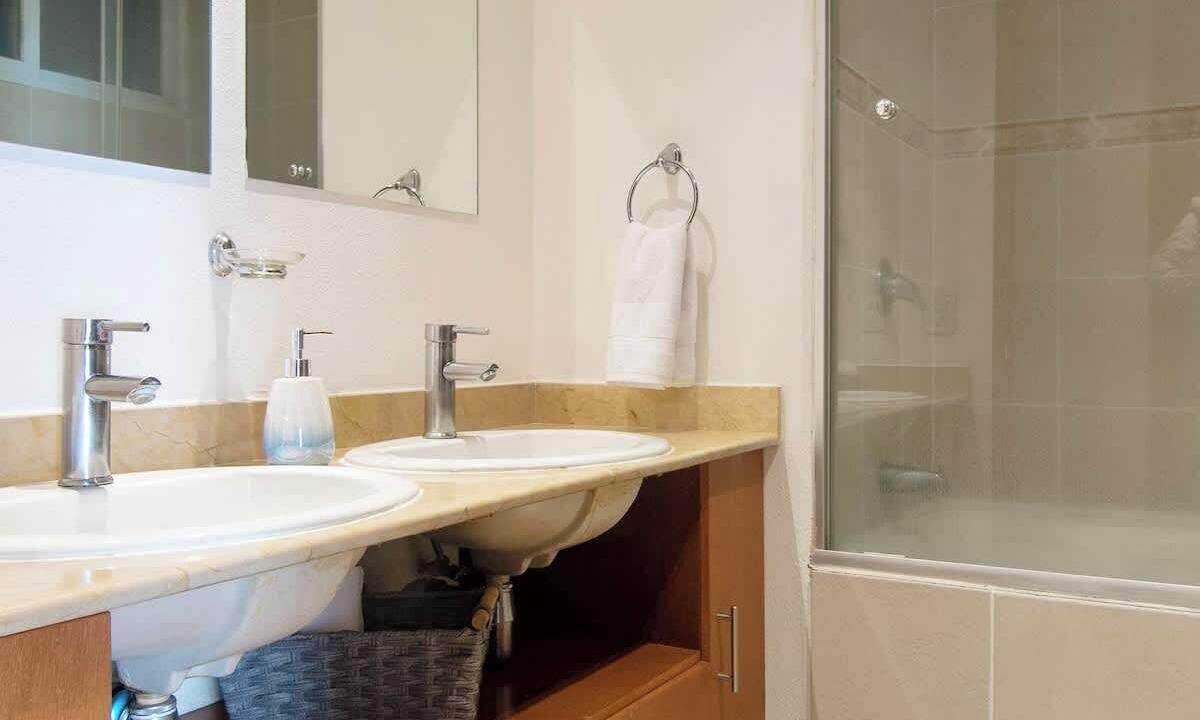 Photo of Bathroom in Ampliacion Granada