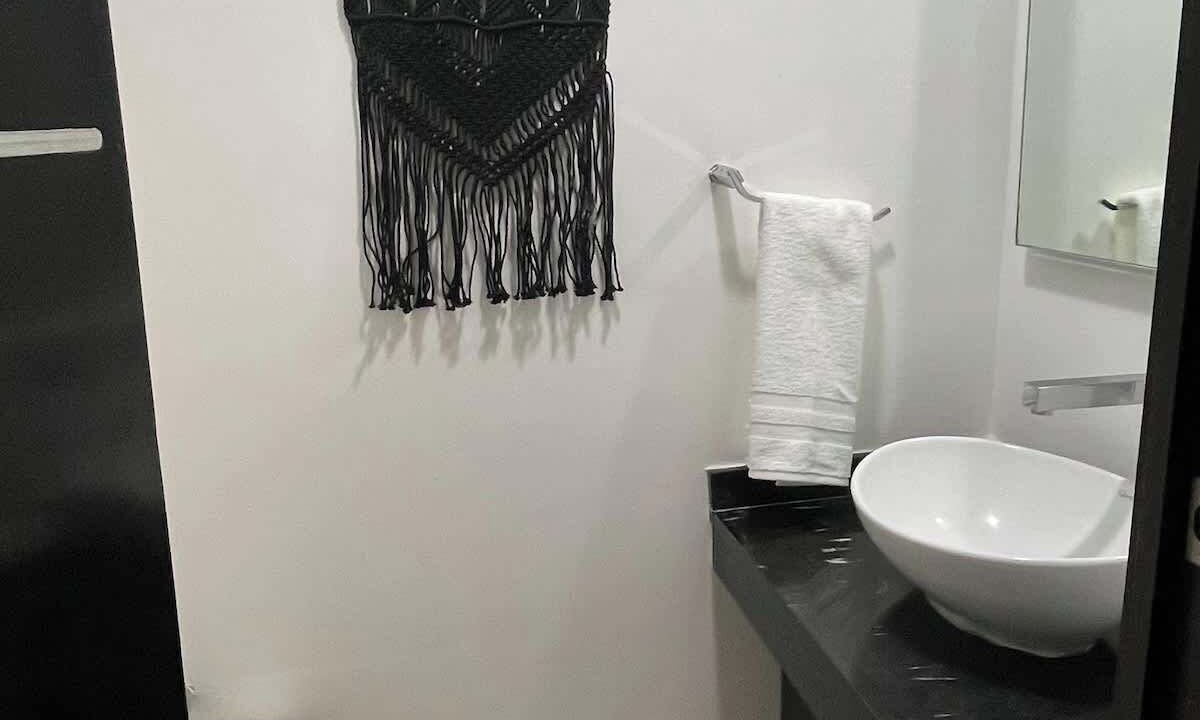 Photo of Bathroom in Hipodromo