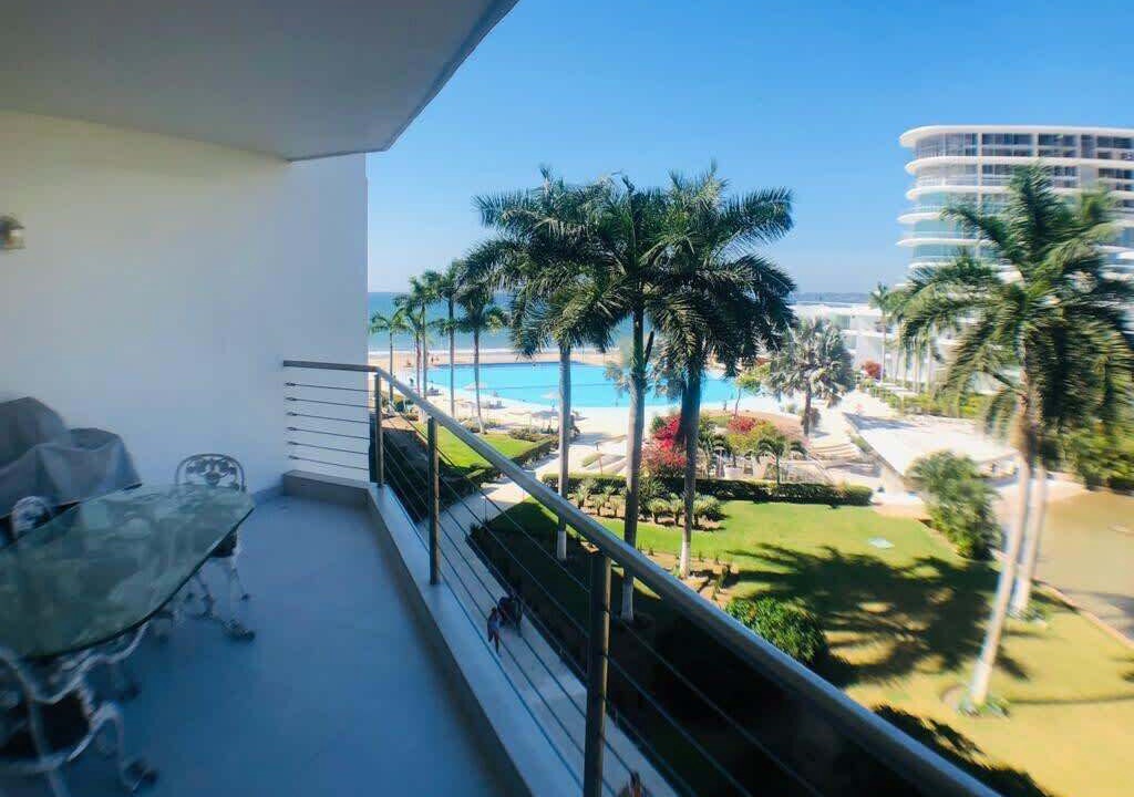 Photo of Patio Balcony in Flamingos