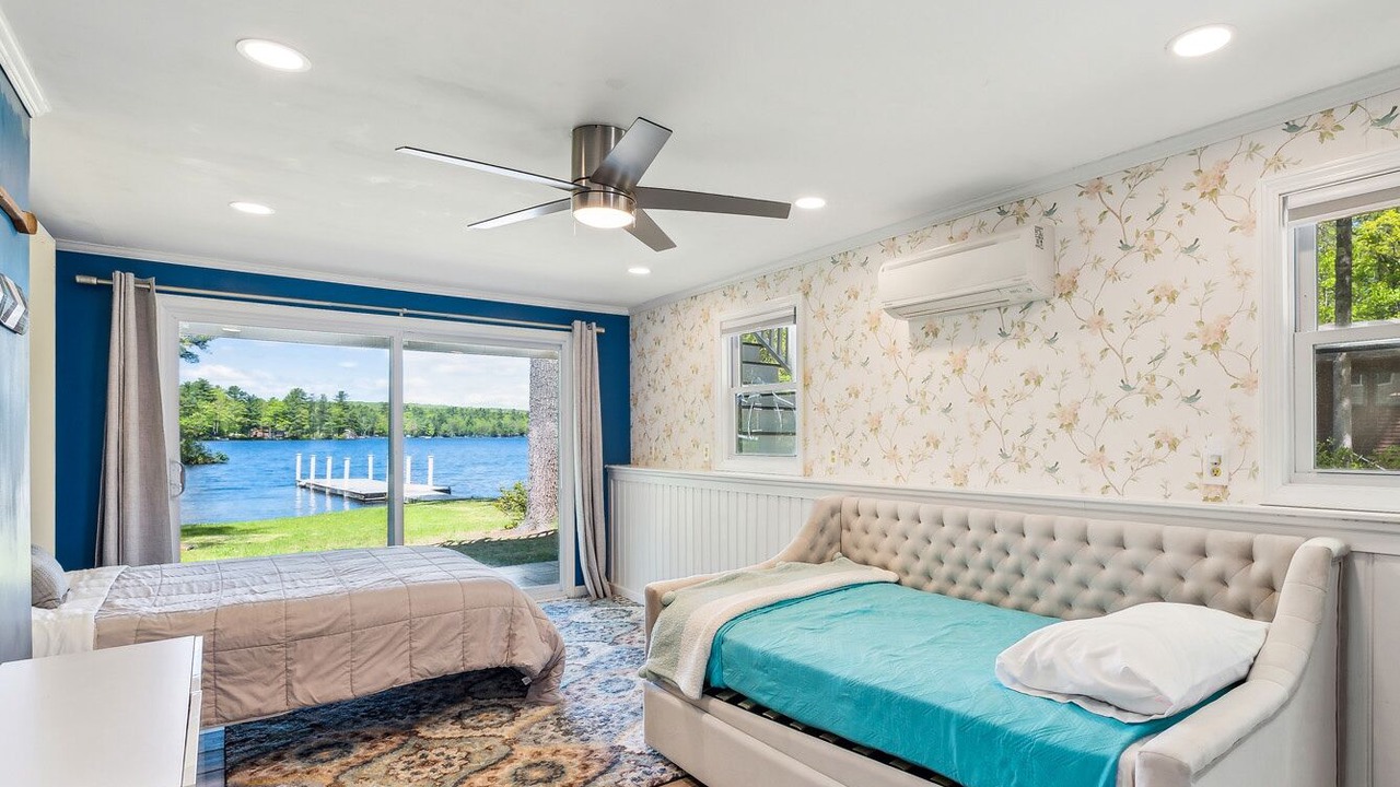 Photo of Bedroom in Gray