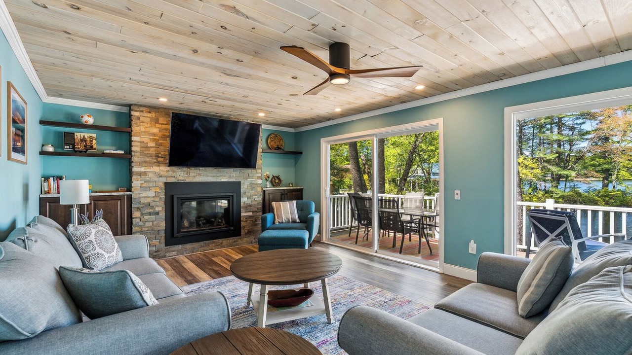 Photo of Bedroom in Gray