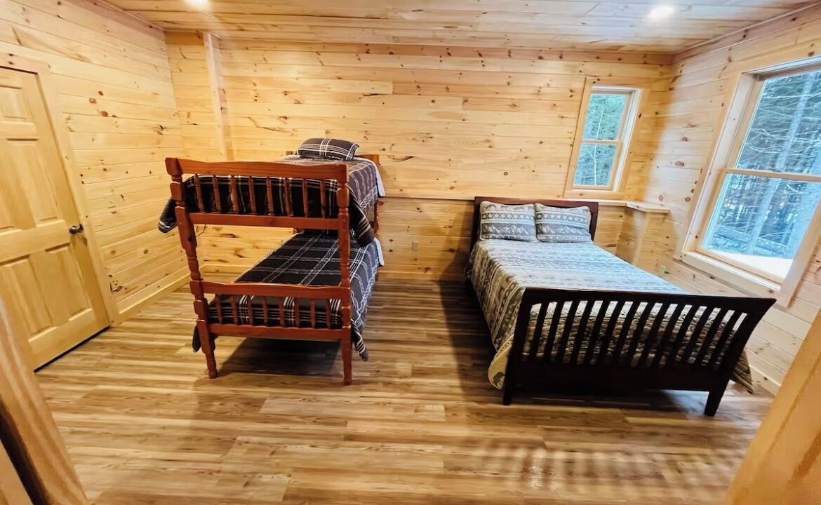Photo of Bedroom in Pittsburg