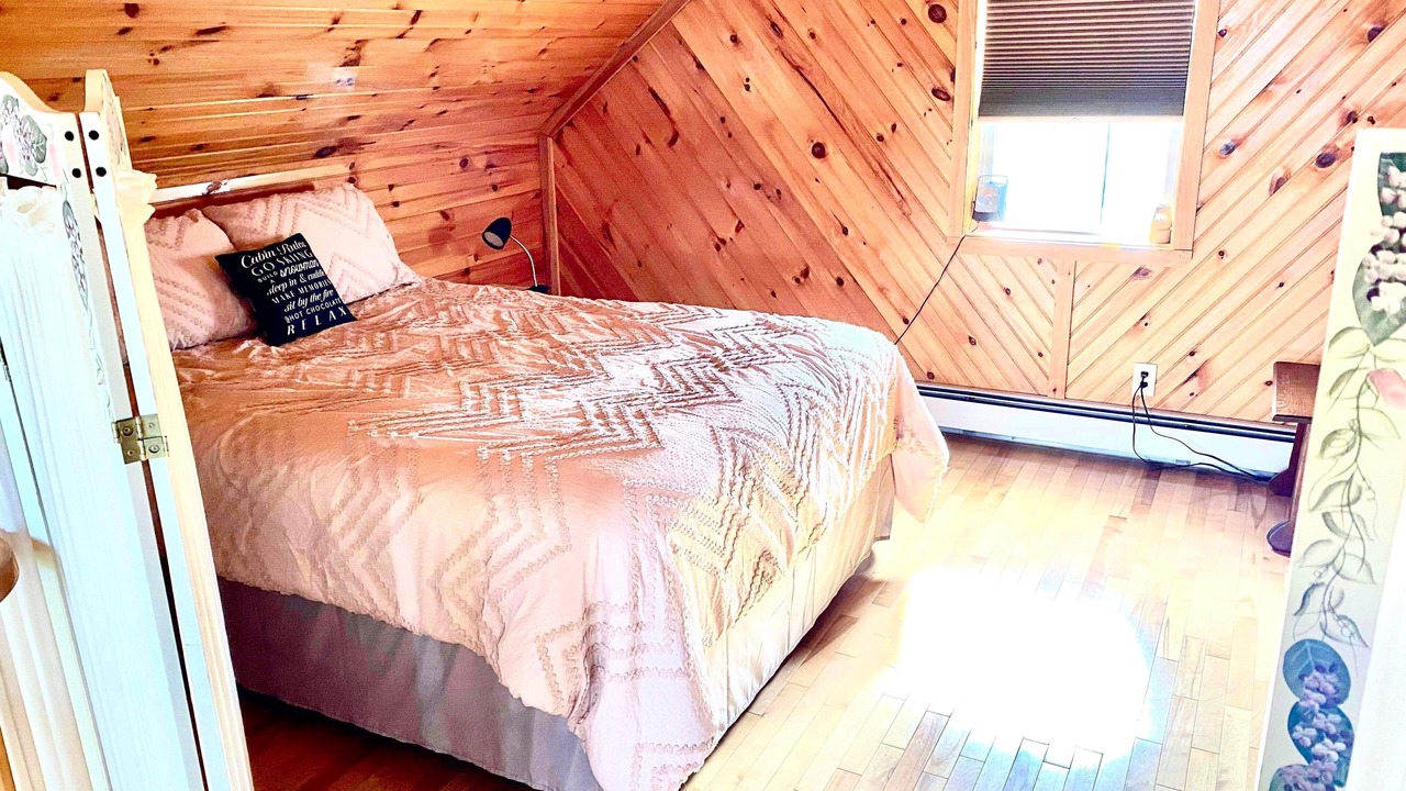 Photo of Bedroom in Fort Kent Mills