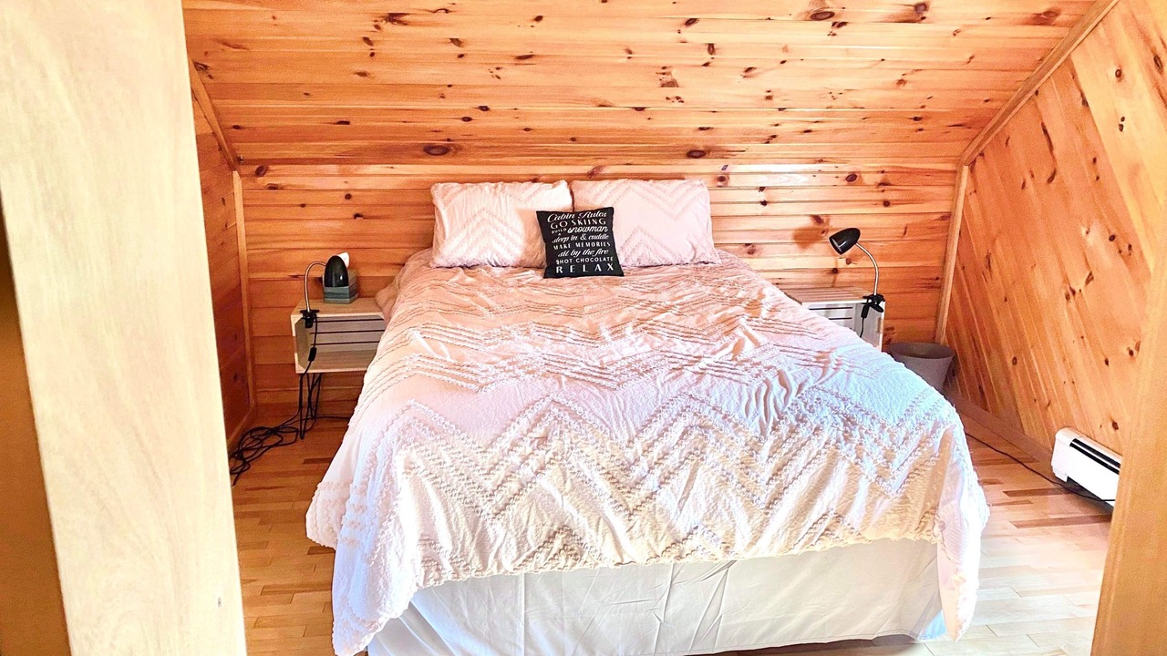 Photo of Bedroom in Fort Kent Mills