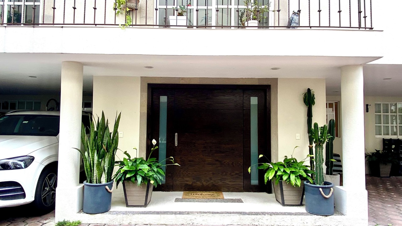 Photo of Patio Balcony in Guadalupe Inn