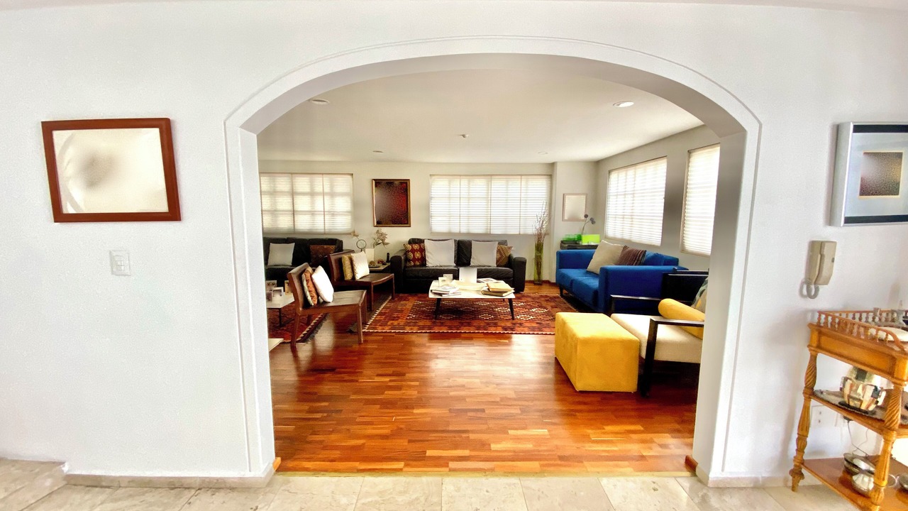 Photo of Livingroom in Guadalupe Inn