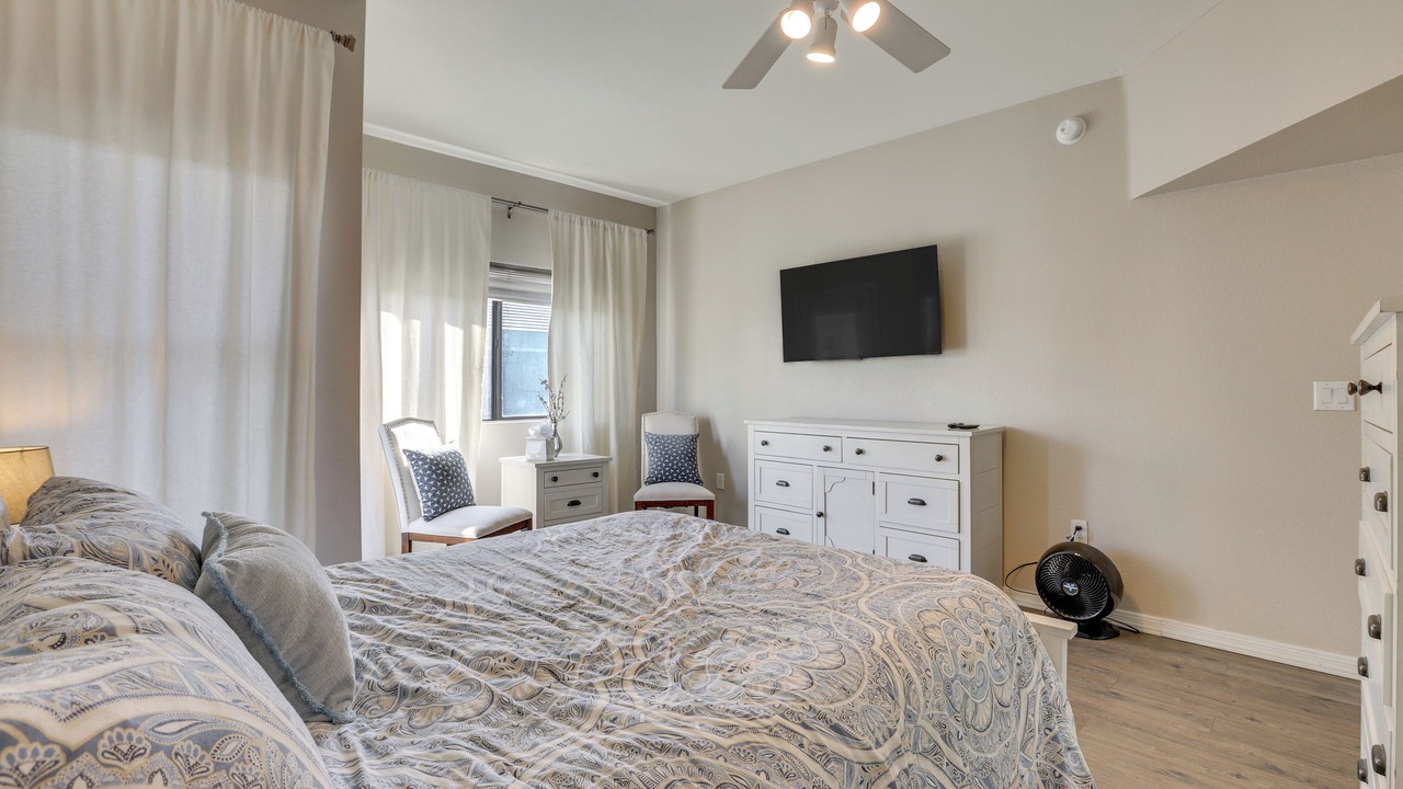 Photo of Bedroom in Camelback East