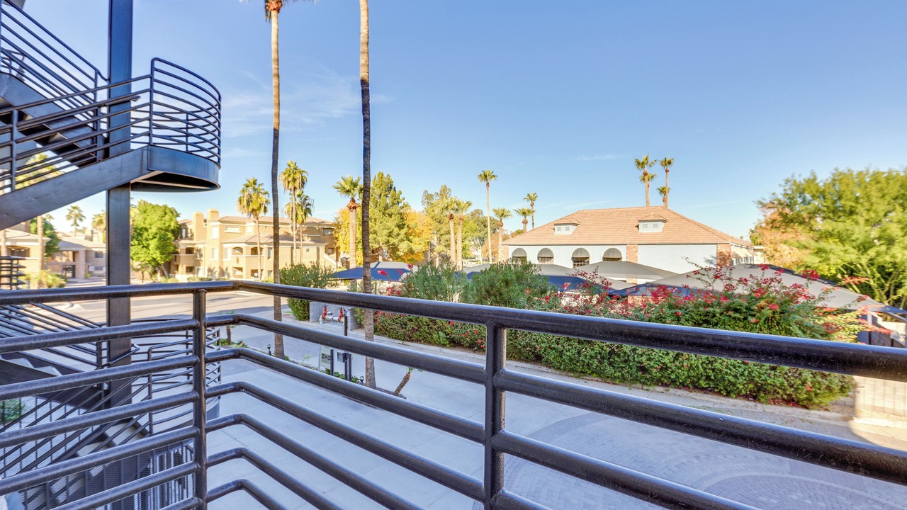 Photo of Patio Balcony in Camelback East