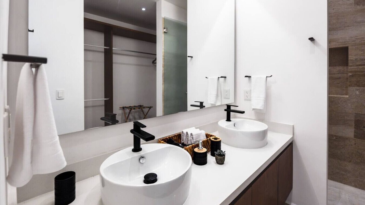 Photo of Bathroom in Cabo Bello