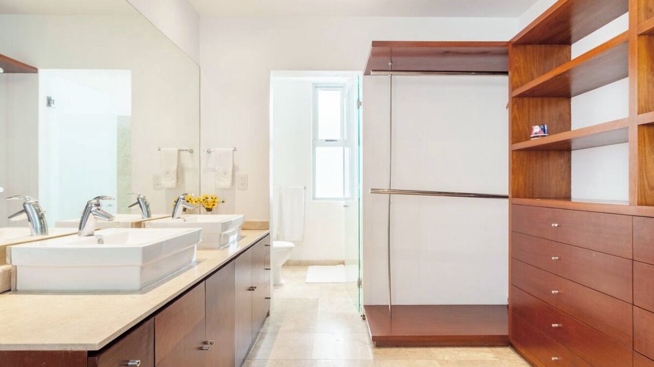 Photo of Bathroom in Puerto Marques