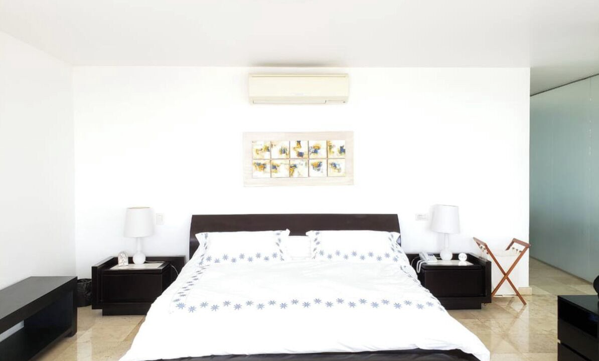 Photo of Bedroom in Puerto Marques