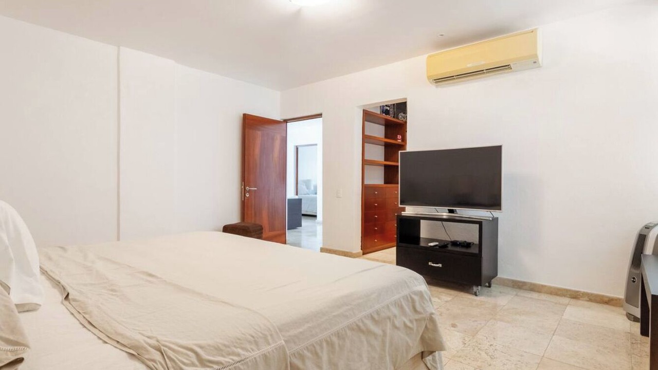 Photo of Bedroom in Puerto Marques