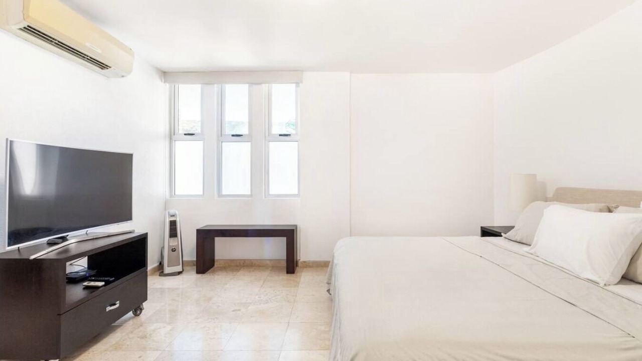 Photo of Bedroom in Puerto Marques