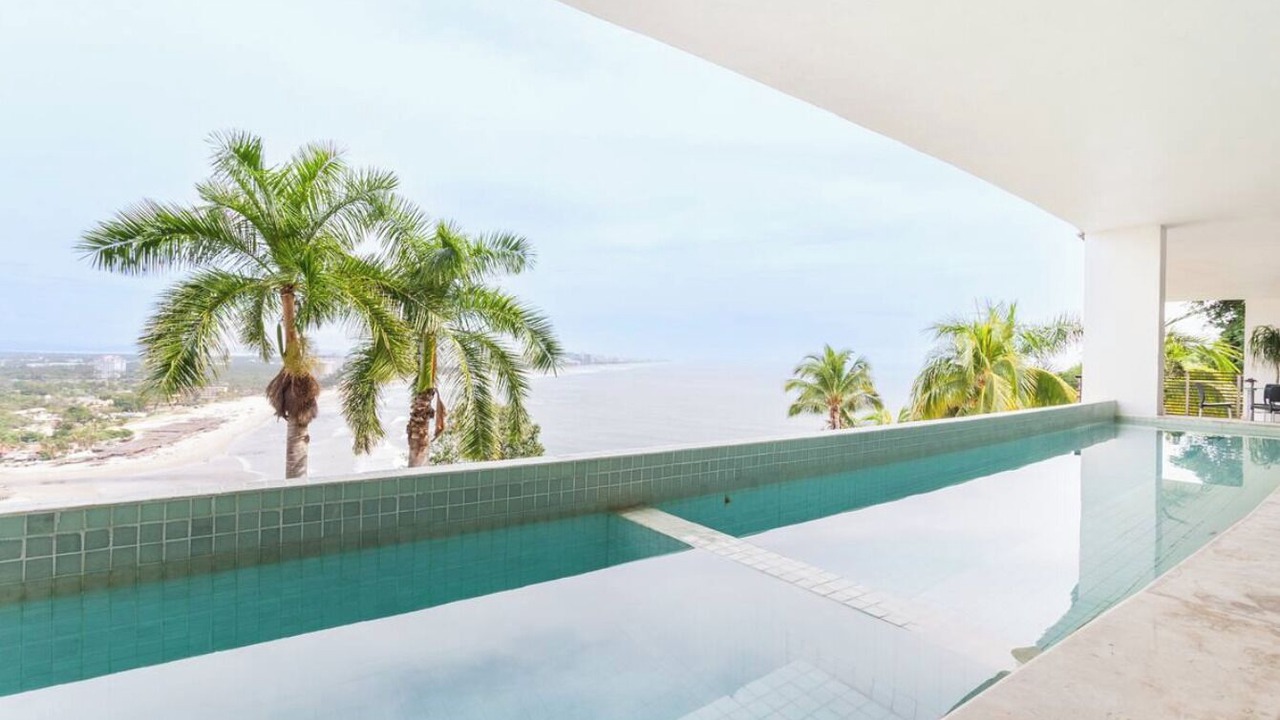 Photo of Outdoor in Puerto Marques