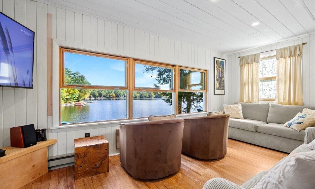 Photo of Livingroom in Gray