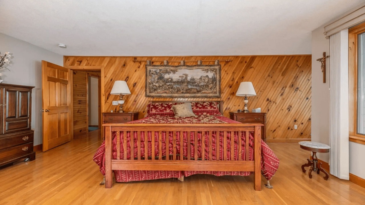 Photo of Bedroom in Standish
