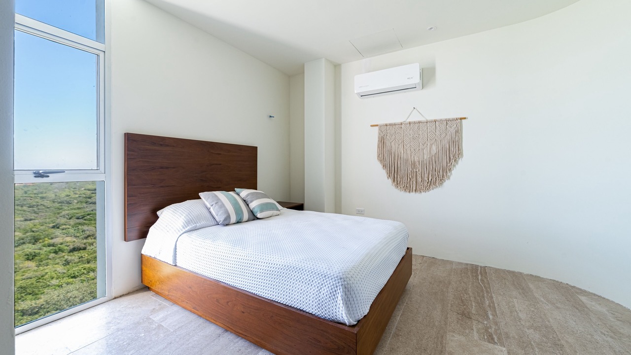 Photo of Bedroom in Miramar