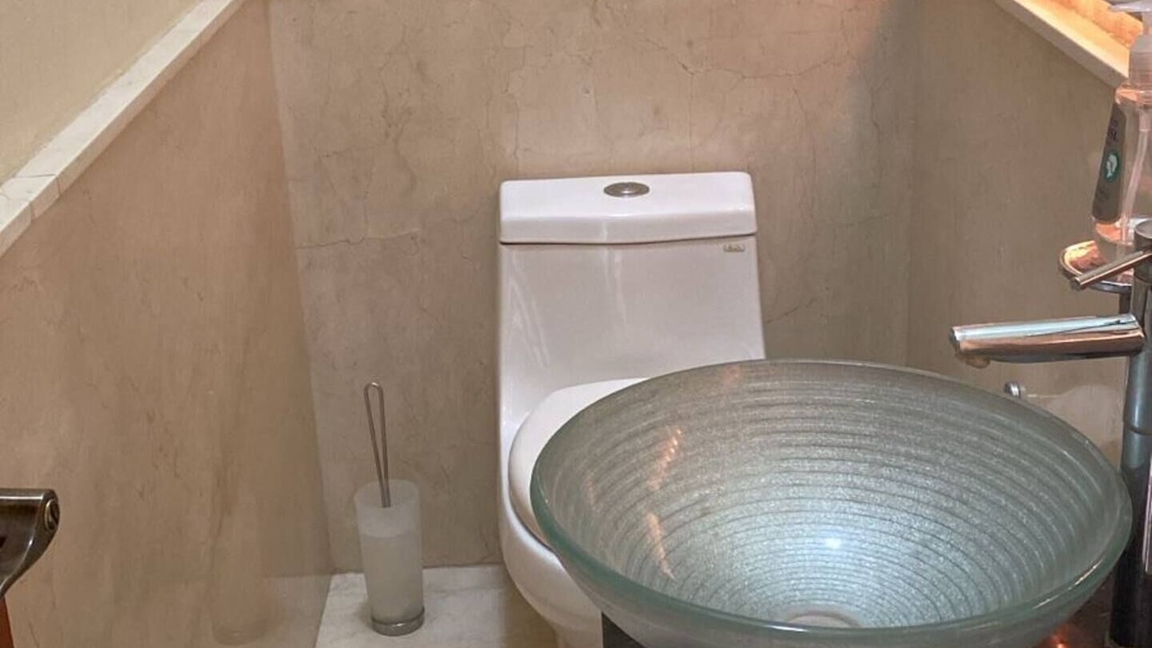 Photo of Bathroom in Zona Expo