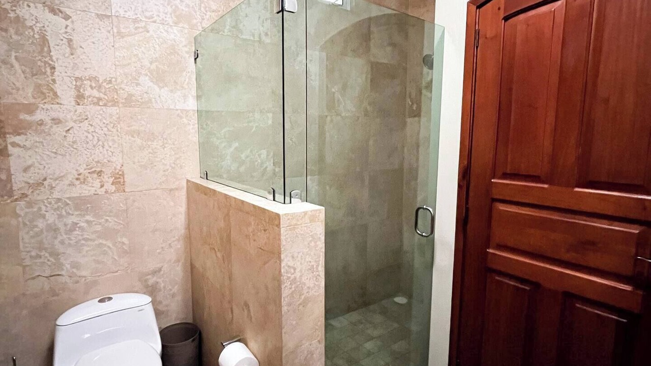 Photo of Bathroom in Zona Expo
