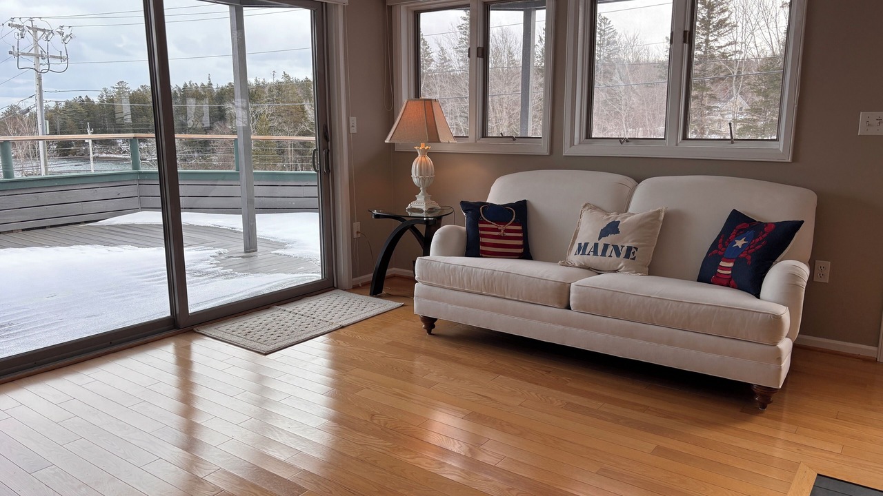 Photo of Livingroom in Southwest Harbor