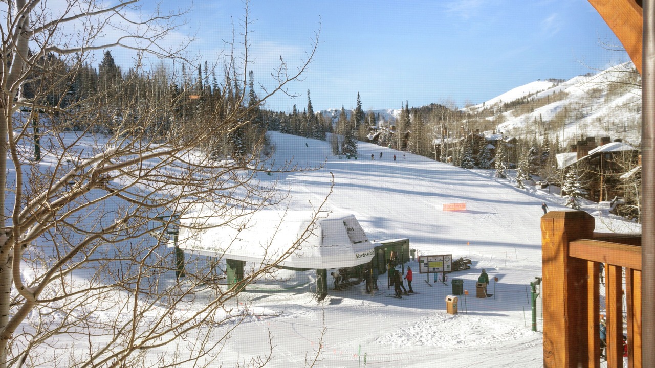 Photo of Others in Empire Pass