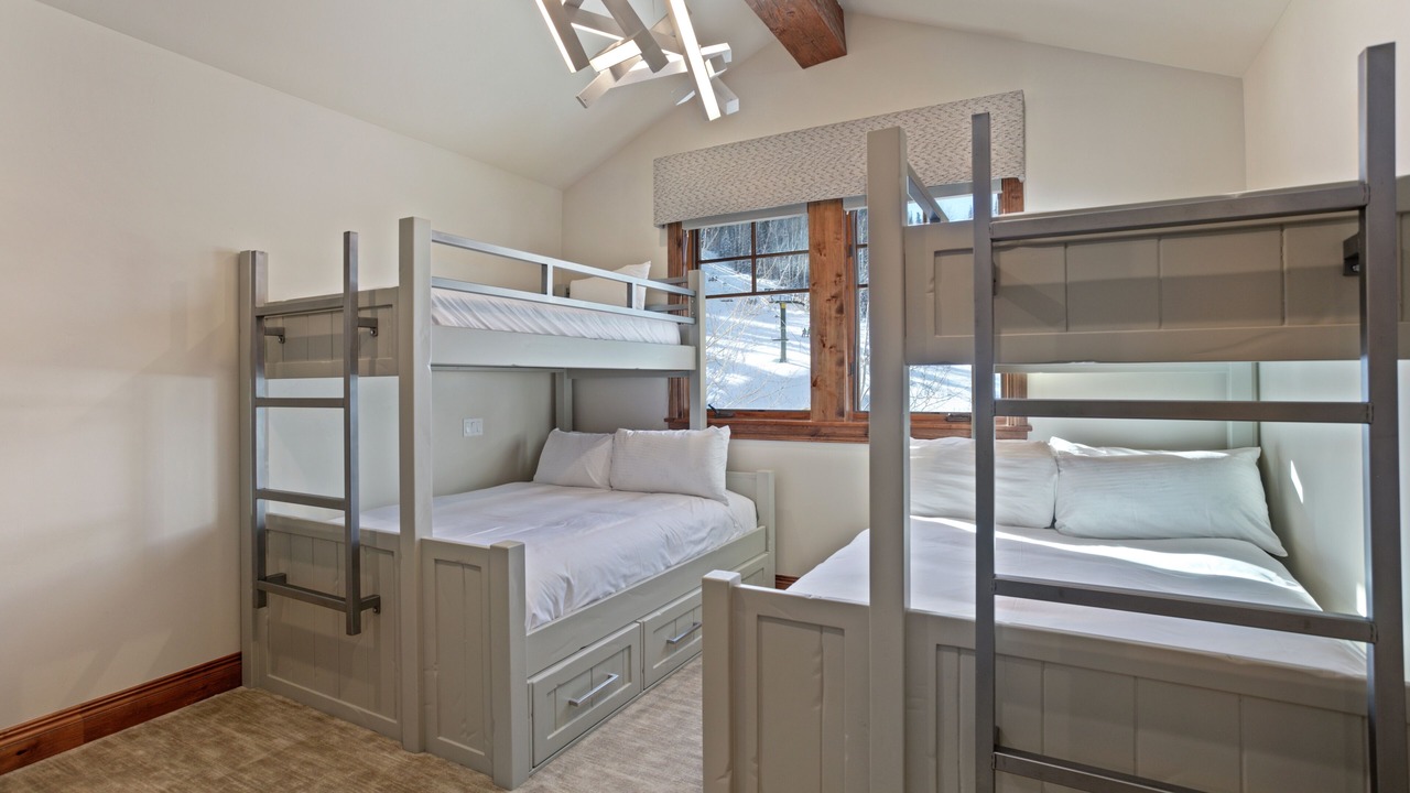 Photo of Bedroom in Empire Pass