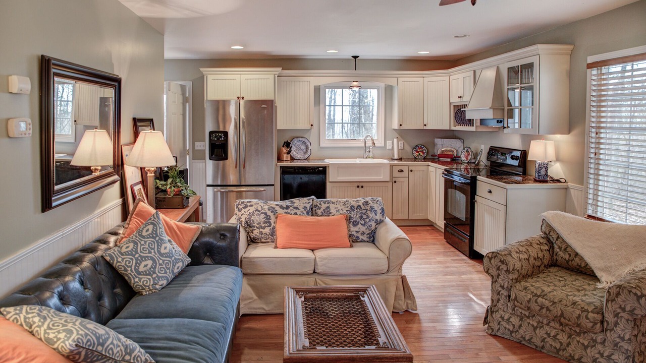 Photo of Livingroom in Cookeville