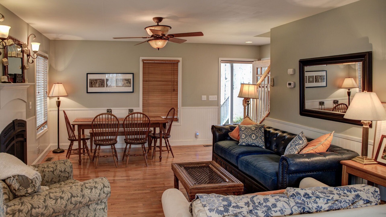 Photo of Livingroom in Cookeville