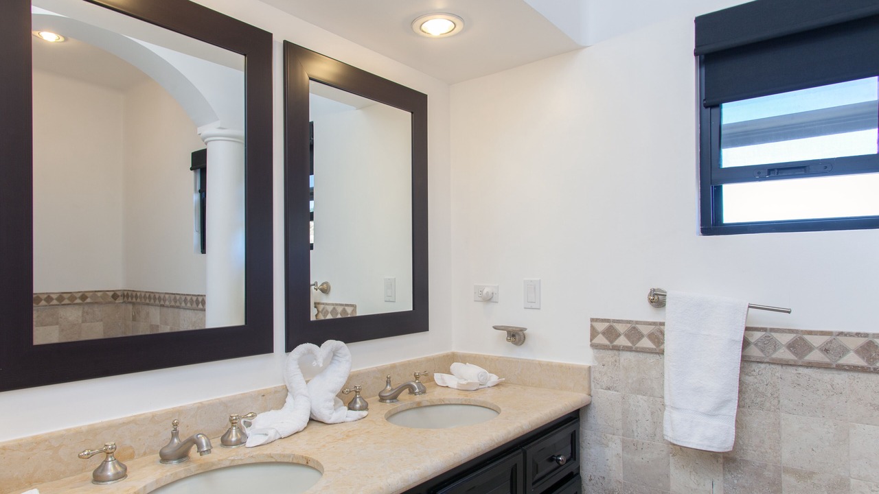 Photo of Bathroom in Cabo Bello