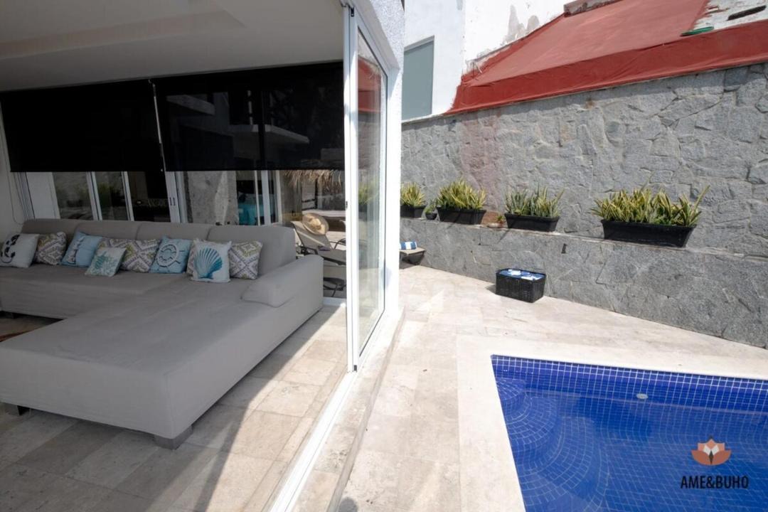 Photo of Patio Balcony in Brisas del Marques