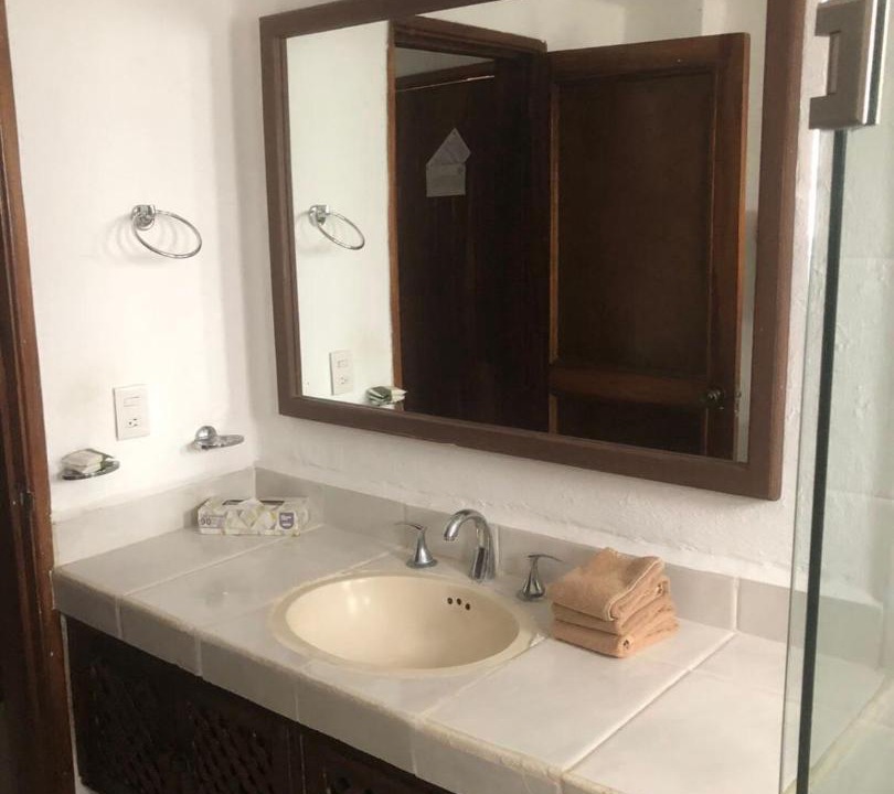 Photo of Bathroom in South Hotel Zone