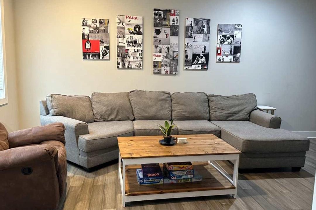 Photo of Livingroom in Mount Auburn