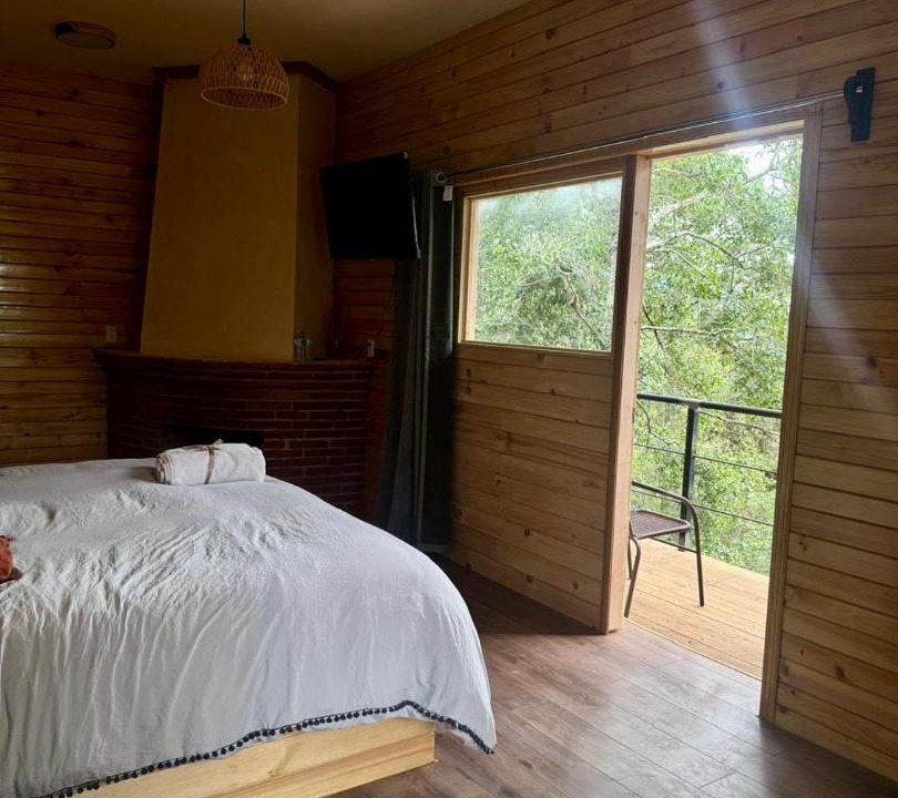 Photo of Bedroom in San Jose del Pacifico