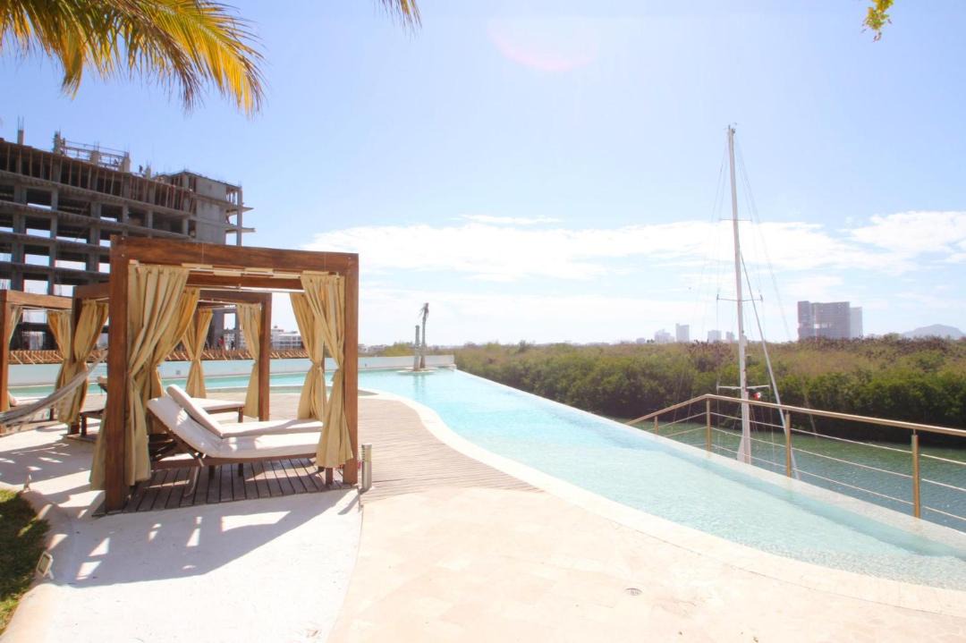 Photo of Patio Balcony in Marina Mazatlan