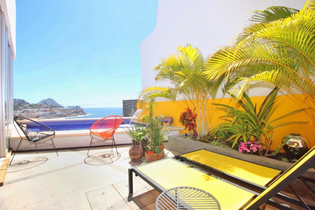 Photo of Patio Balcony in Downtown Mazatlan