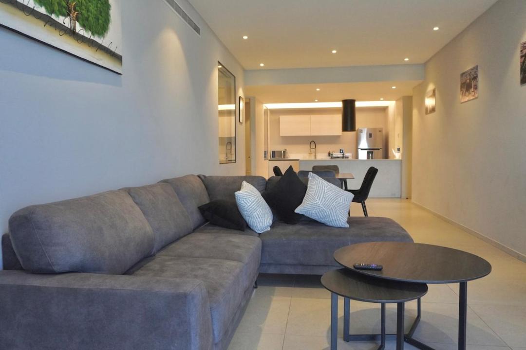 Photo of Livingroom in Americana