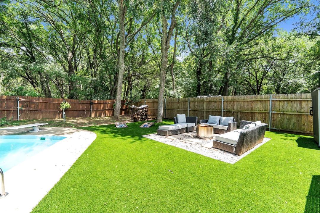 Photo of Others in Flower Mound