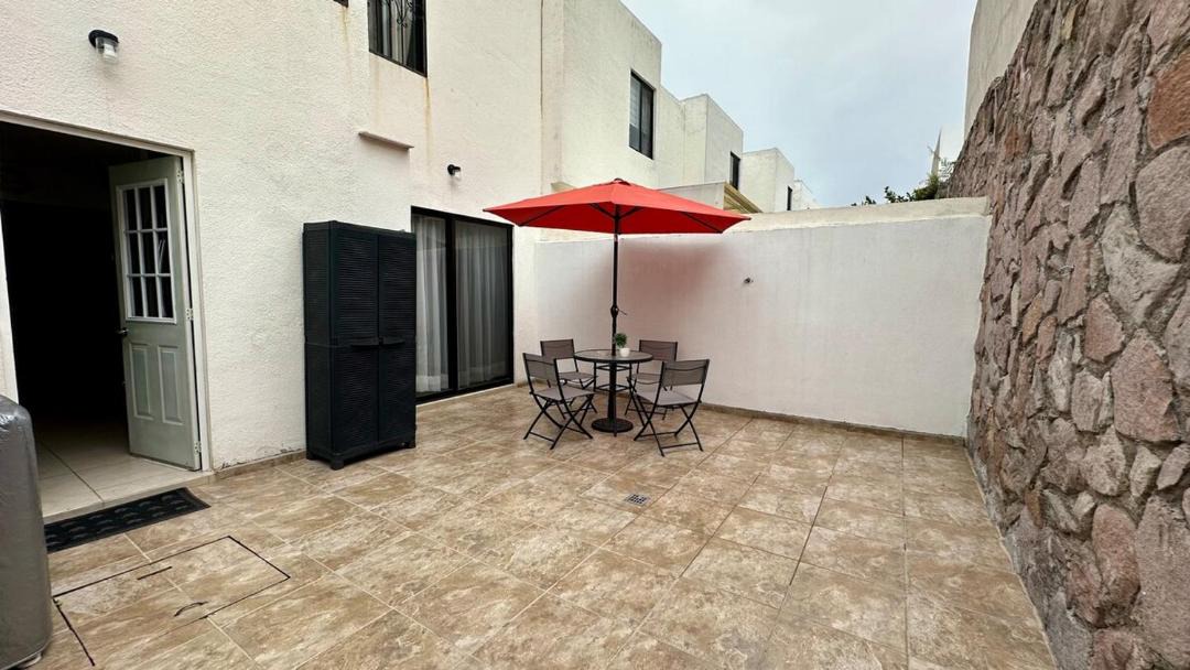 Photo of Patio Balcony in El Marques