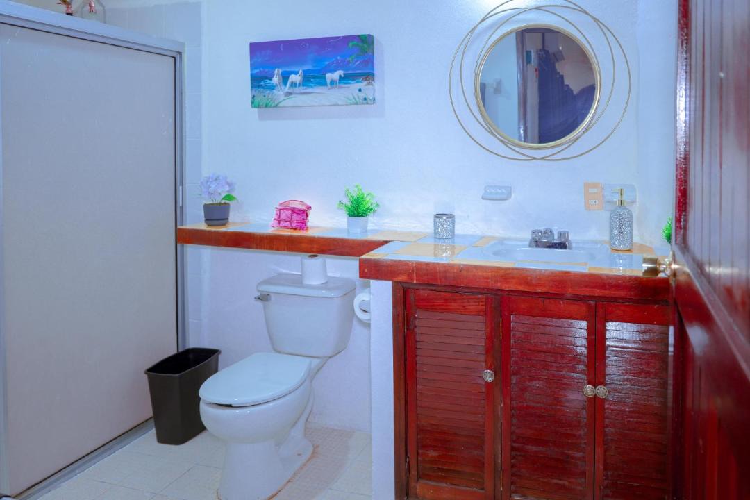 Photo of Bathroom in Romantic Zone