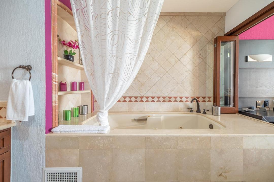 Photo of Bathroom in Bella Vista