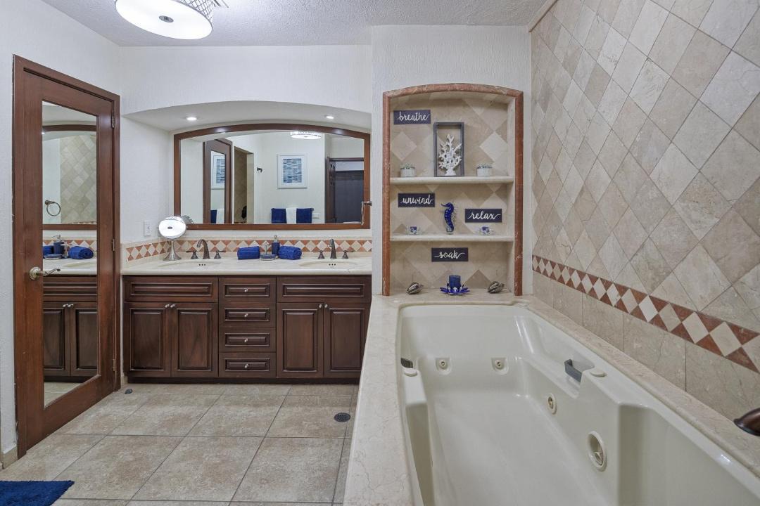 Photo of Bathroom in Bella Vista