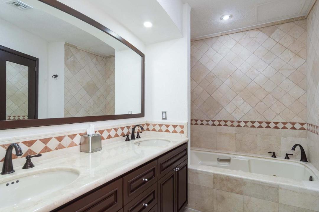 Photo of Bathroom in Bella Vista