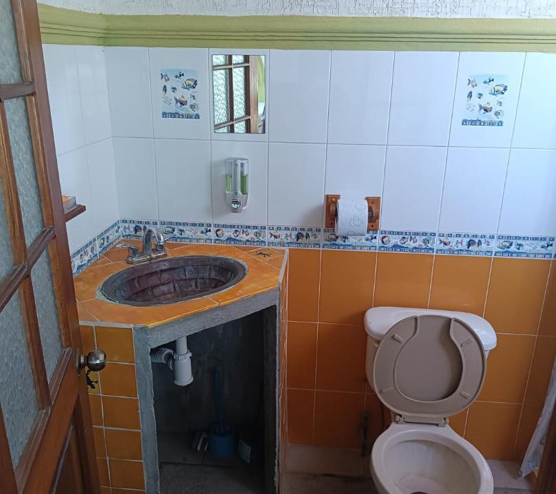 Photo of Bathroom in Salina Cruz