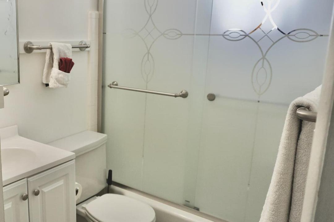 Photo of Bathroom in Lower Avenues