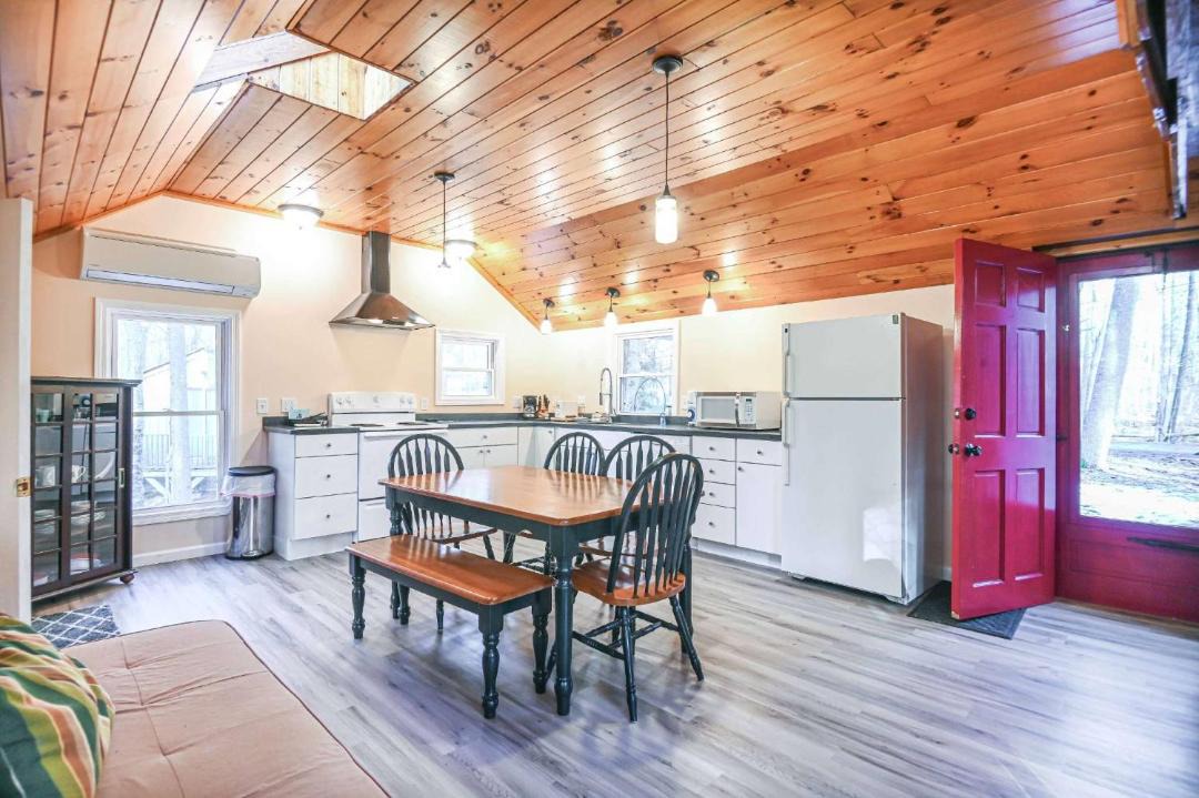 Photo of Kitchen in South Sanford