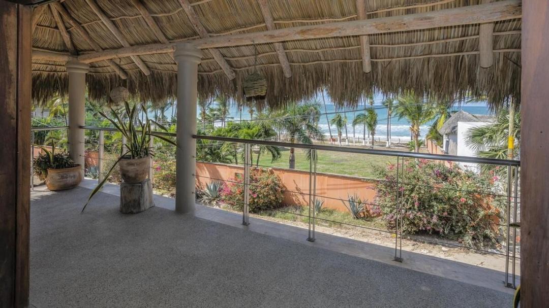 Photo of Patio Balcony in Litibu