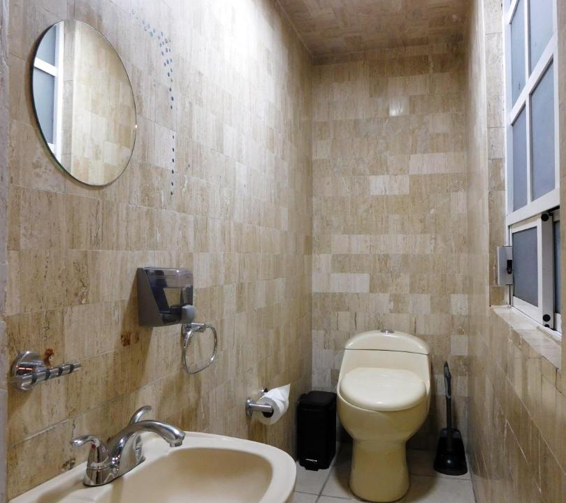 Photo of Bathroom in Mexico City